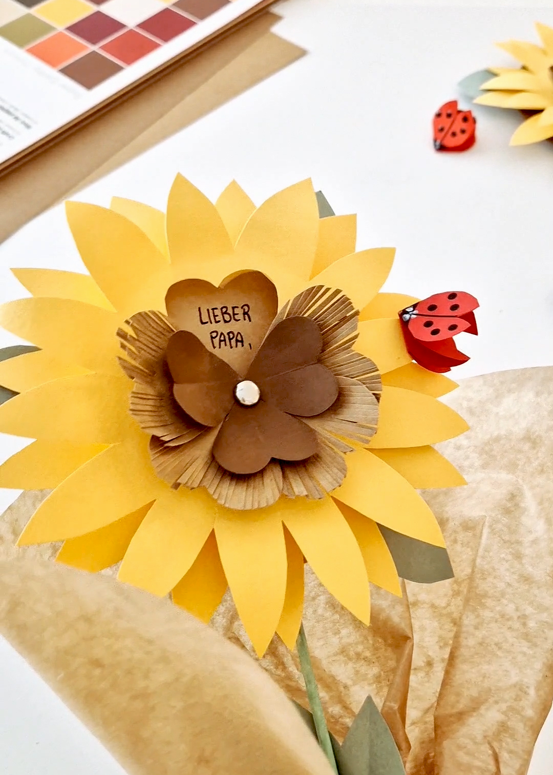 Sonnenblume aus Papier